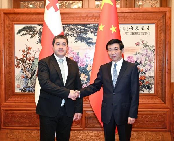 王沪宁1.jpg